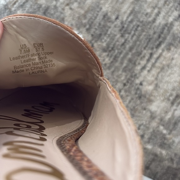 Sam Edelman Tan and White Patterned slip on Loafers - size 7.5 - leather - Picture 7 of 7